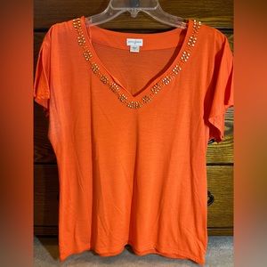 Jaclyn Smith top